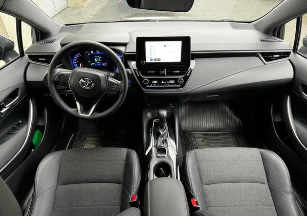 Toyota Corolla cena 111900 przebieg: 11260, rok produkcji 2022 z Łomianki małe 379